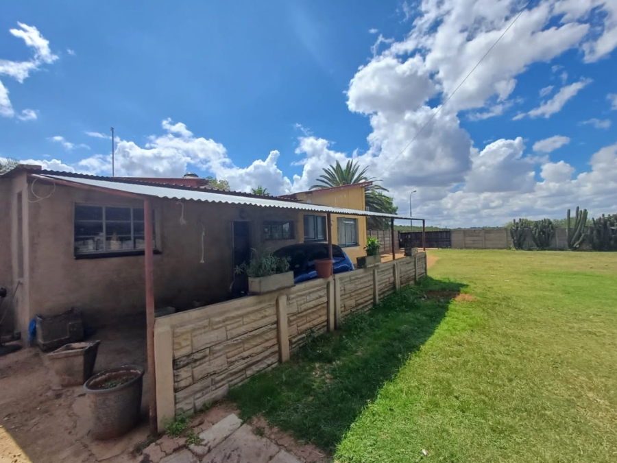 3 Bedroom Property for Sale in Roosheuwel North West